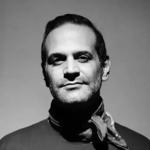 محسن طباطبائی 